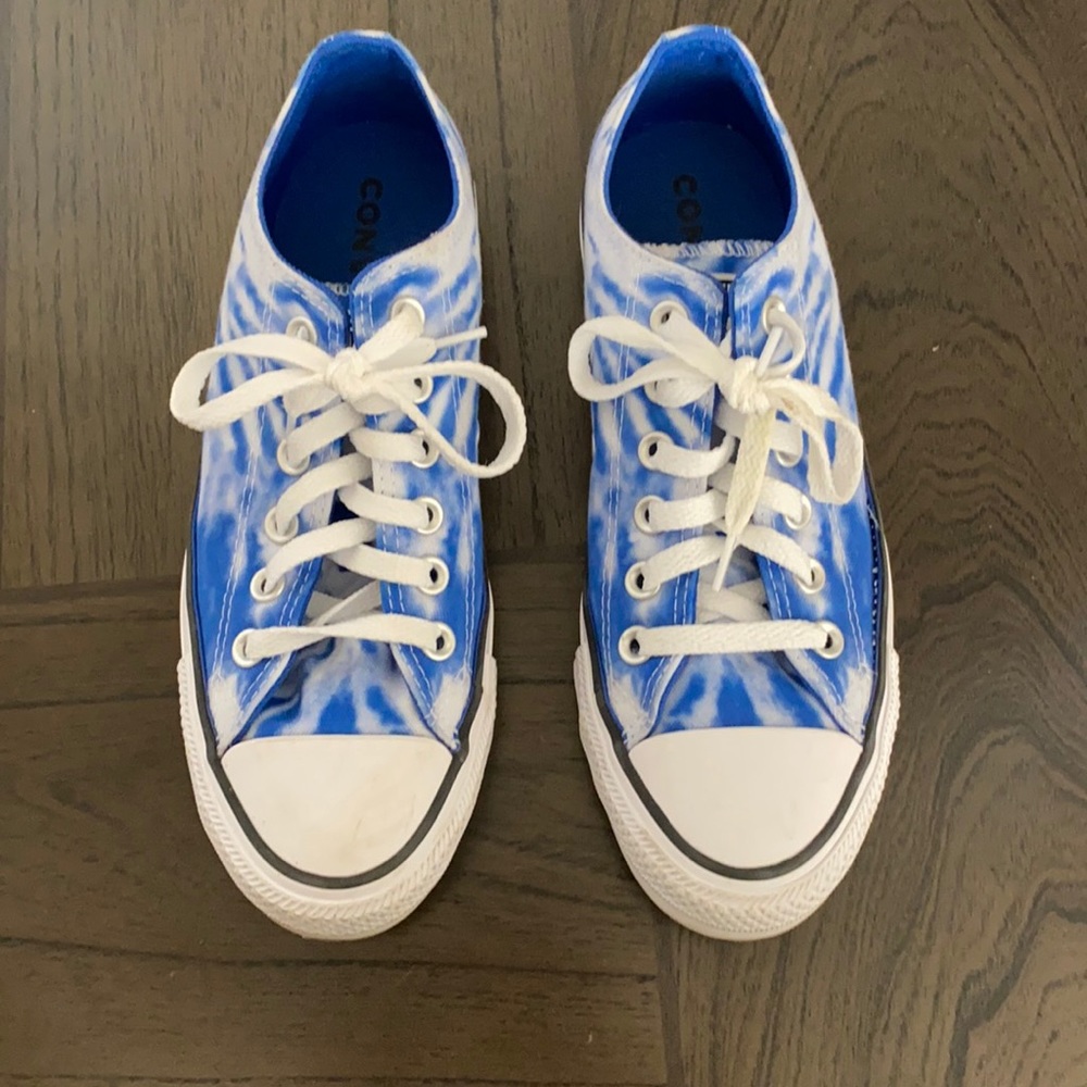 Tie dye converse